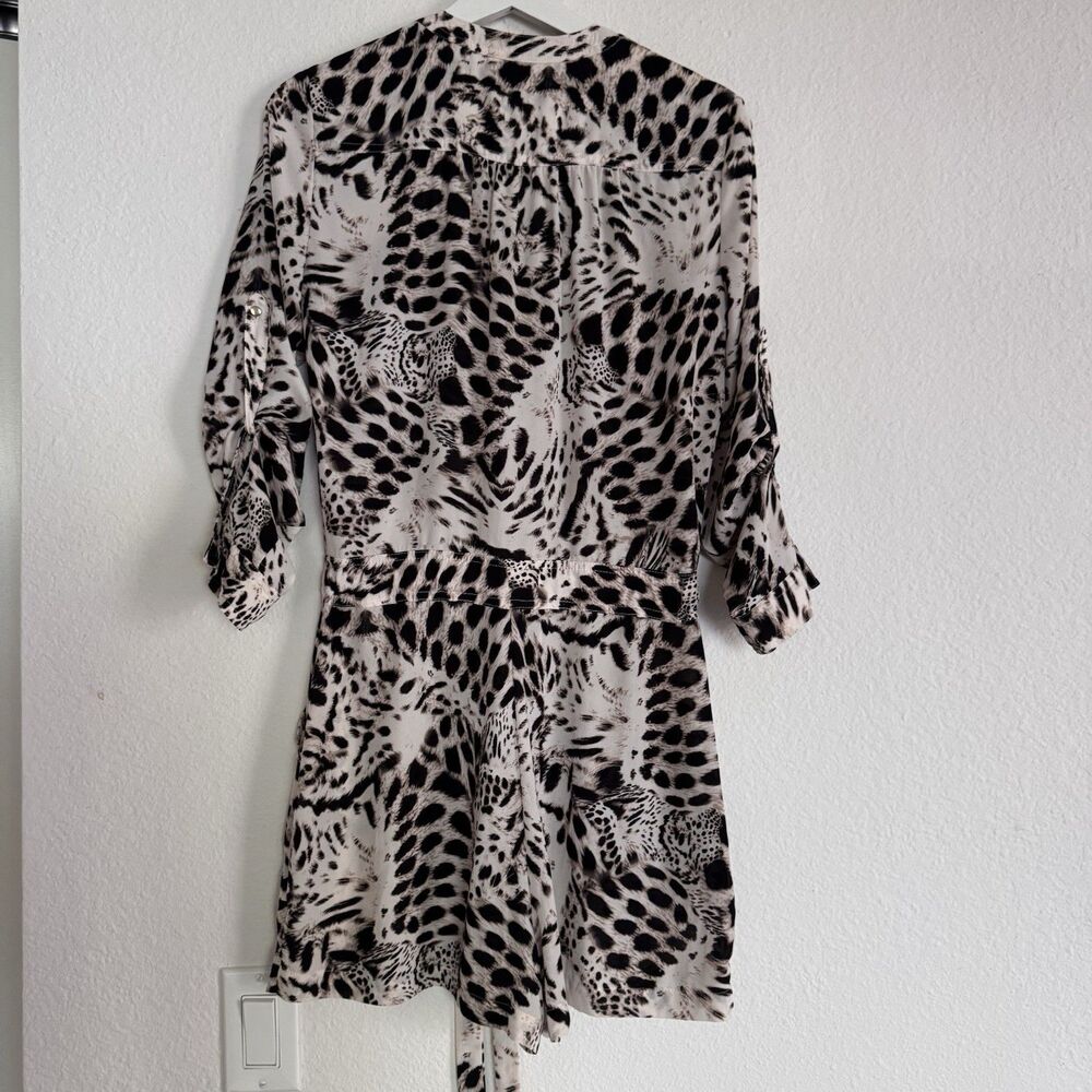 Jennifer Lopez Size 6 Romper Animal Print Long Or 3/4 Sleeve Buttons Mob Wife - Picture 2 of 12